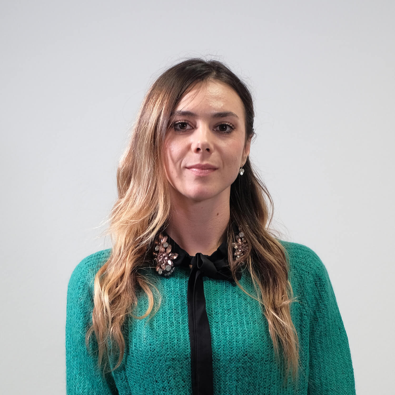 Neri Labels - Iustina Panciu - Customer Service & B.O.